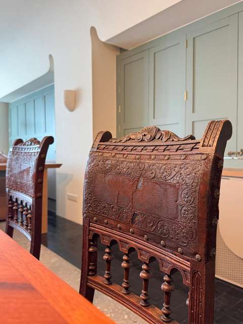 2 BEDROOMS CONDOMINIUM UNIT