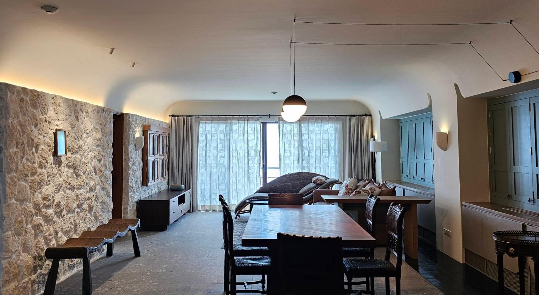 2 BEDROOMS CONDOMINIUM UNIT – Image 13