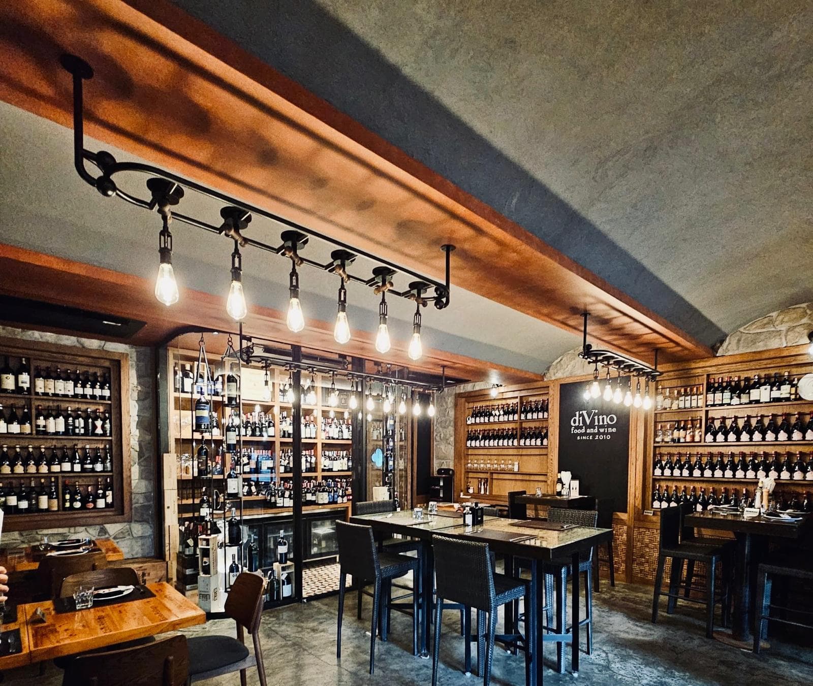 DiVino Bangkok – Image 1