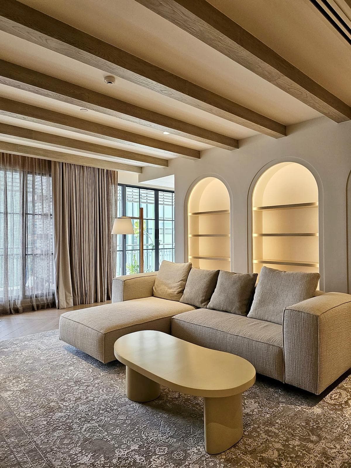THE ADDRESS CONDOMINIUM UNIT – Image 3